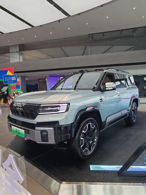 东莞244比亚迪方程豹硬派越野的爆款，英菲尼迪35周年与你共成长